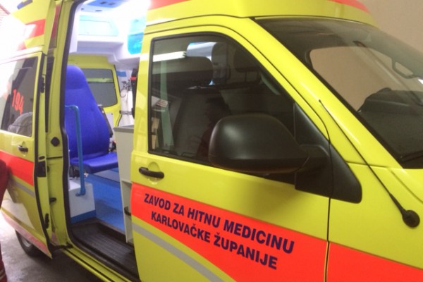 Zavod za hitnu medicinu Karlovačke županije dobio novo moderno vozilo