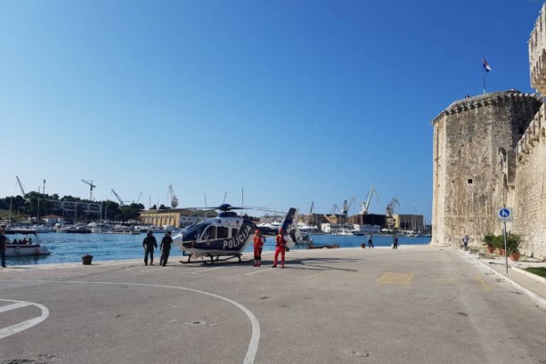 Povodom Dana policije u Trogiru održana pokazna vježba HHMS-a