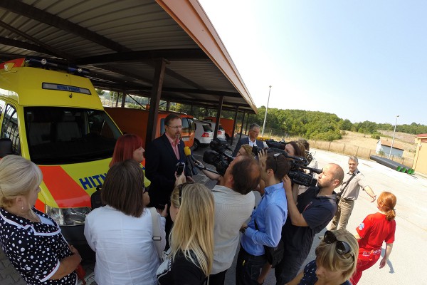 Ministar zdravlja posjetio hitne medicinske timove u HAC Brinje i OB Ogulin
