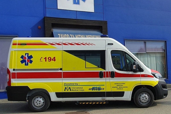 International Medical Corps donirao vozilo Zavodu za hitnu medicinu Sisačko-moslavačke županije