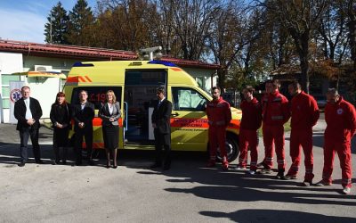 Zavod za hitnu medicinu Karlovačke županije dobio novo vozilo