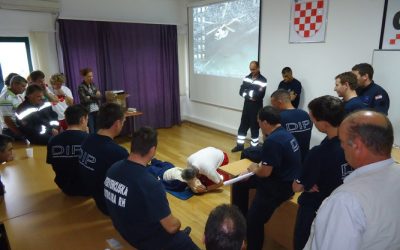 DRŽAVNE INTERVENCIJSKE POSTROJBE DRŽAVNE UPRAVE ZA ZAŠTITU I SPAŠAVANJE OSPOSOBLJENE ZA RAD S AUTOMATSKIM VANJSKIM DEFIBRILATOROM