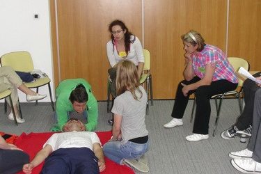 TRODNEVNA EDUKACIJA LIJEČNIKA I MEDICINSKIH SESTARA I TEHNIČARA U DONJOJ STUBICI